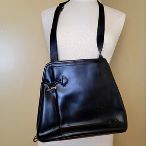 Vintage Longchamp purse, shoulder bag. Genuine leather. Some wear and tear.